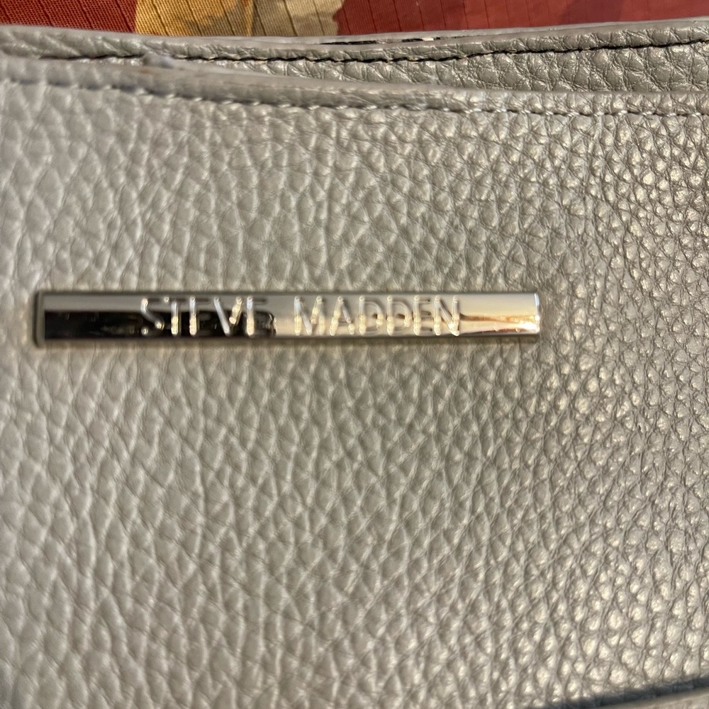 Purse - Picture 2 of 4